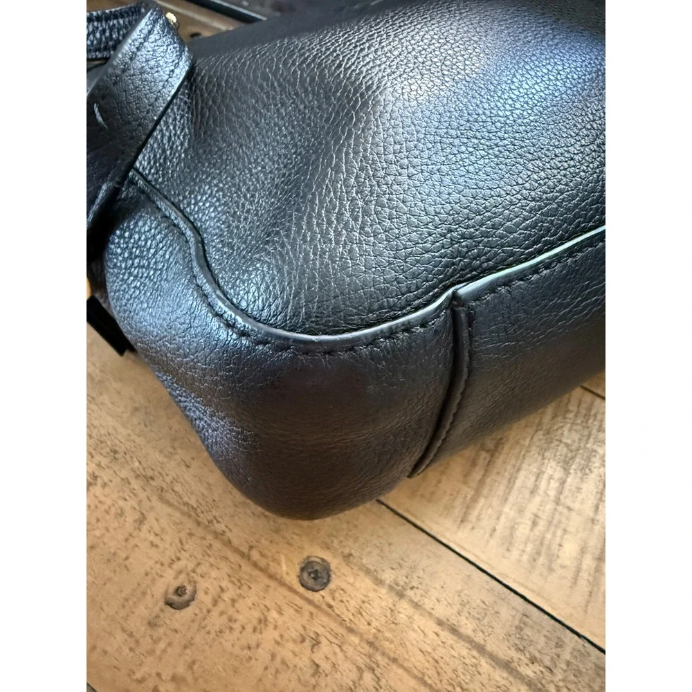 Tory Burch Crossbody Bag Womens Small Black Pebbled Leather Embossed Logo